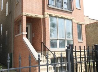 3211 N Racine Ave #2, Chicago, IL 60657