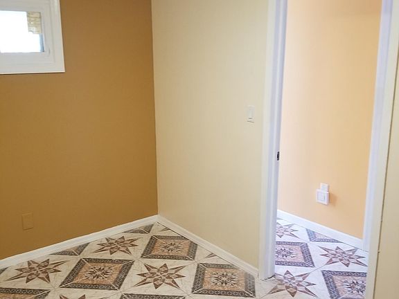 5th image of 1438 E 86th St Floor 1