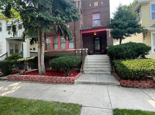 10214 S State St, Chicago, IL