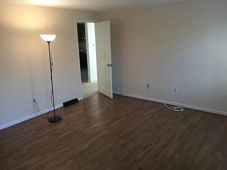 125 Copperwood Dr — Photo 4
