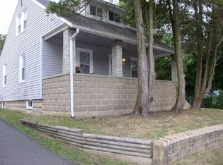 19 Brown Ave, Blackwood, NJ 08012