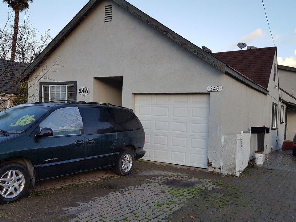 2nd image of 246 Grove Way
