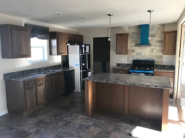 1st image of 5214 Sheffield Dr