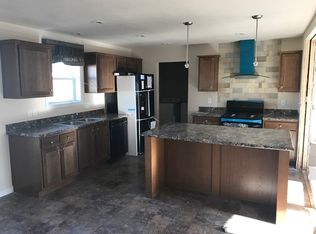 5214 Sheffield Dr, Holly, MI 48442
