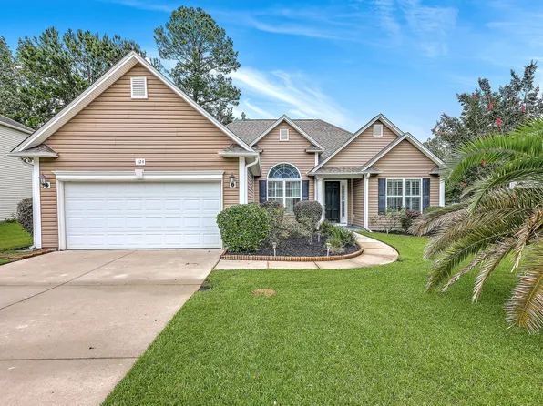 424 Black Horse Rd, Moncks Corner, SC 29461