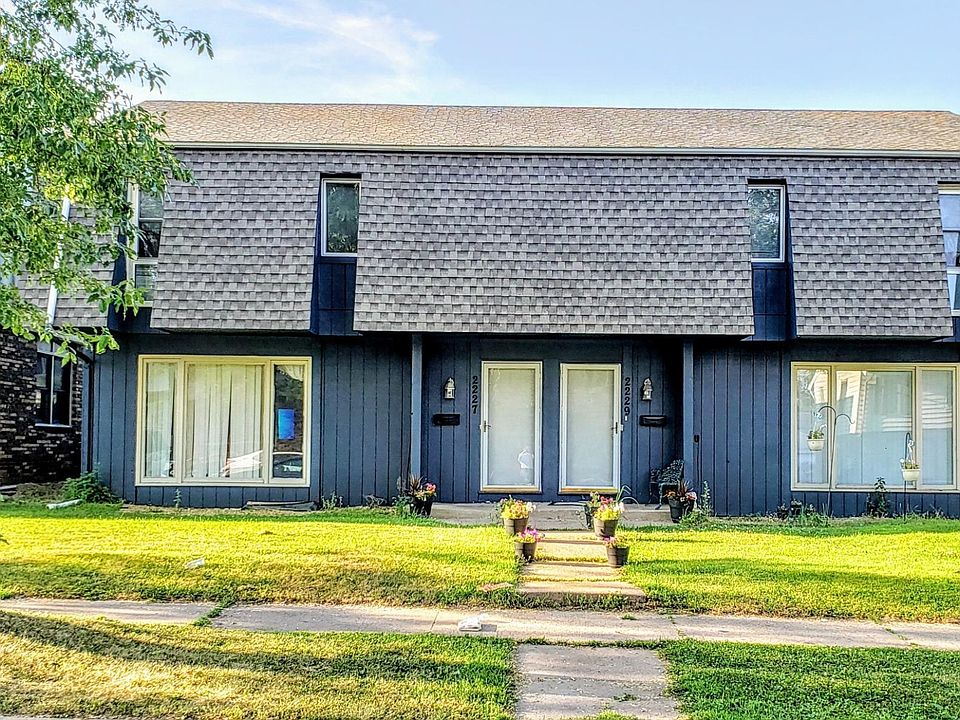 1st image of 2227 Glenridge Ave #2229
