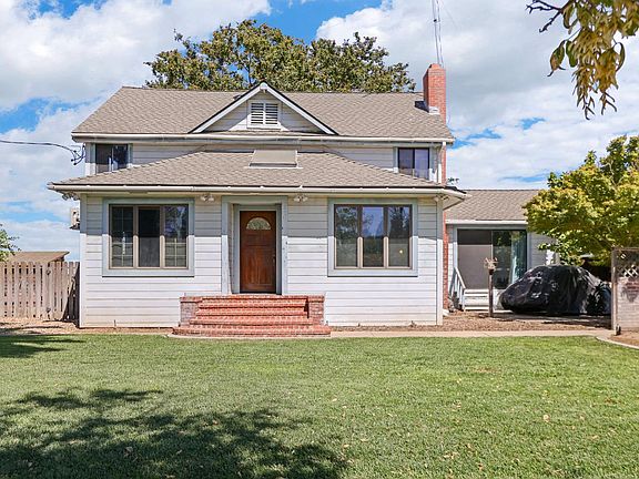 2nd image of 13806 Wells Ln