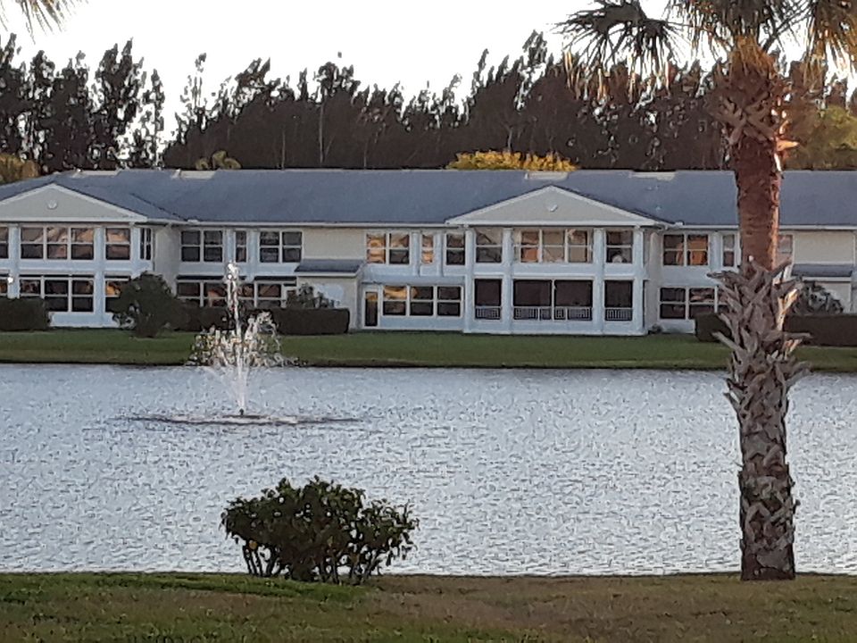 1st image of 358 Grove Isle Cir