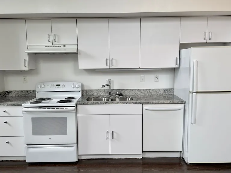236 S Watkins St — Photo 14