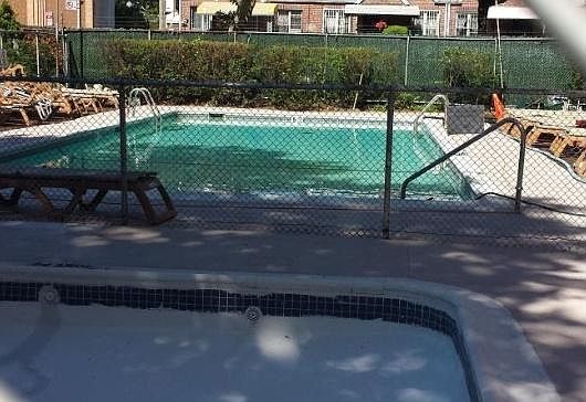 4th image of 2770 Ocean Ave