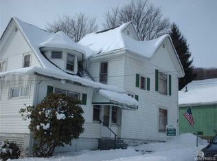 23 Waverly St, Cattaraugus, NY 14719