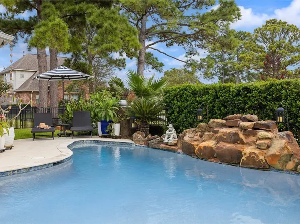 110 Bent Tree Ln, Montgomery, TX 77356