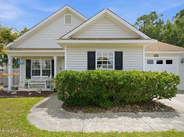 8667 Orchard Loop Road NE, Leland, NC 28451