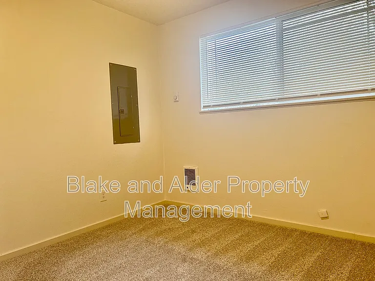 4103 NE Killingsworth St — Photo 11