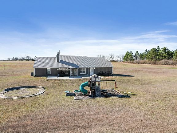 3rd image of 5430 N County Road 75 Rd