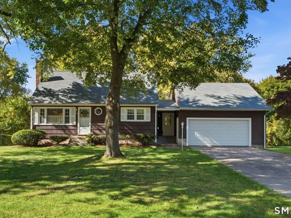 39 Emily Drive, Vernon, CT 06066