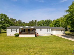 3235 Moody Rd, Bonaire, GA 31005