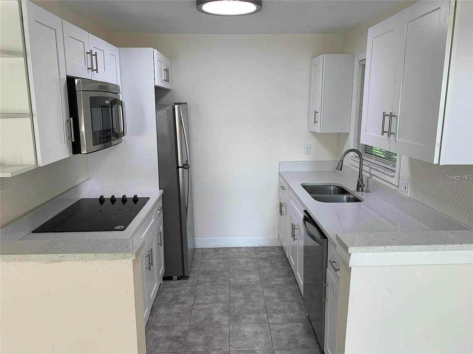 2 bed, 1156 sqft, $1,400 — Photo 2