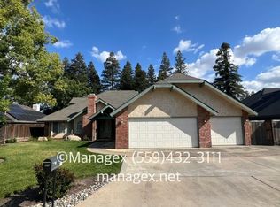 515 E Braddock Dr, Fresno, CA 93720
