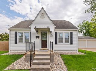 653 Elfgen St, Alton, IL 62002