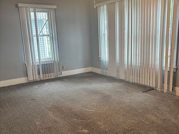 5th image of 1267 Florence Ave