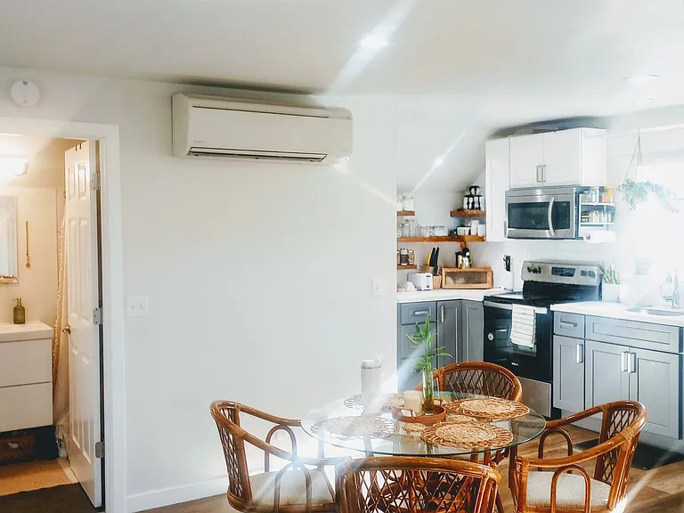 228 Pelly Ave N #101 — Photo 8