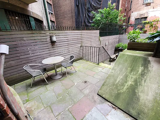 Rented by 4 Corners Realty, LLC | media 35