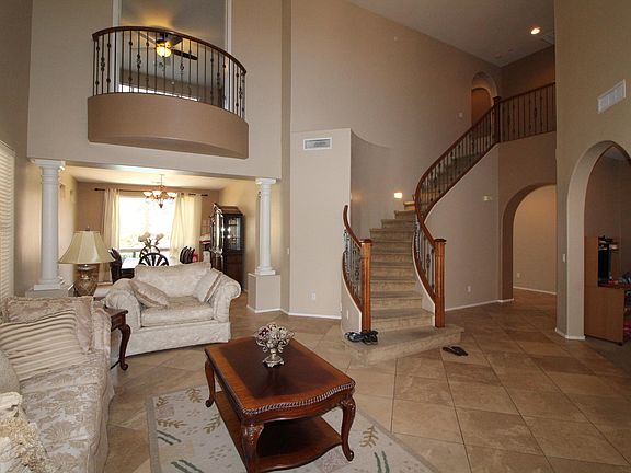 4th image of 2812 W Cottonwood Ln