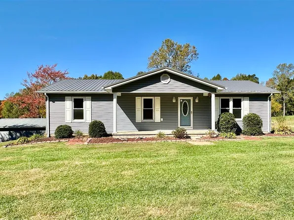250 Hickory Ln, Russell Springs, KY 42642