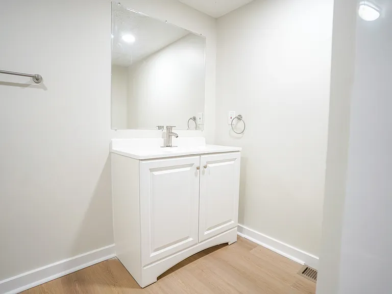 2BR/1.5BA Townhome