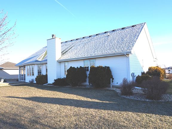 5th image of 1004 Bonnie Ln