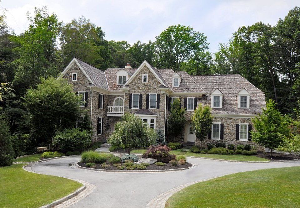 For Sale: 244 Blackburn Drive, Berwyn, PA 19312