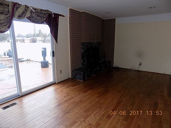 5th image of 1514 Hamman Dr