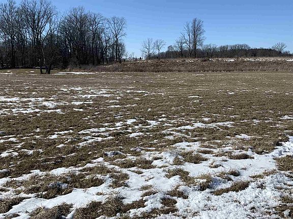 5th image of 5891 Creek Ridge Rd