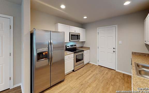 2nd image of 4630 Heathers Cross St
