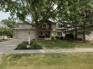 617 Timberlake Trl, Fort Wayne, IN 46804