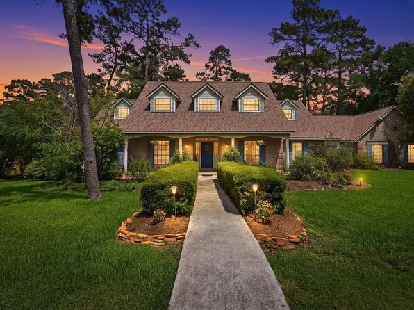 587 Melmont St, Conroe, TX 77302