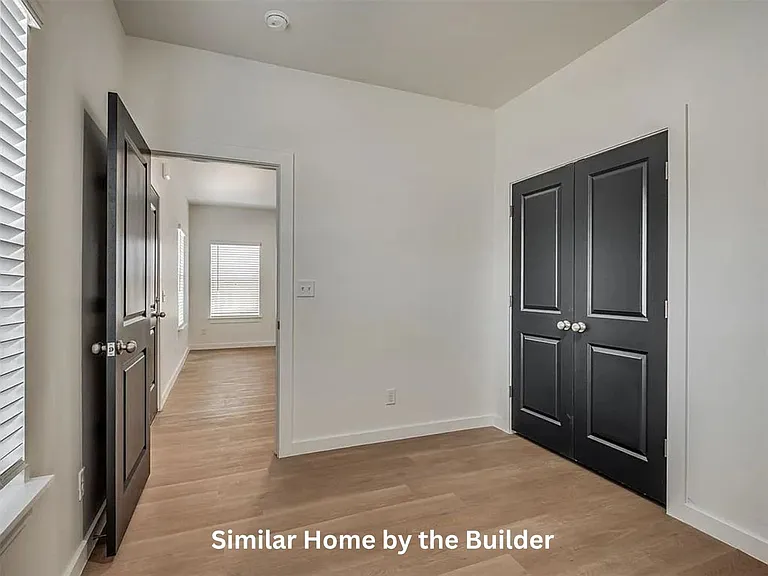 927 S 29th St — Photo 15