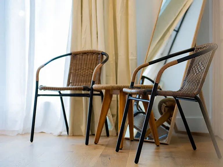 Building's Lounge