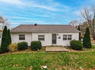 2954 Morrison St, Akron, OH 44312