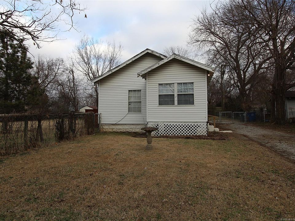 1st image of 1913 N Birmingham Pl