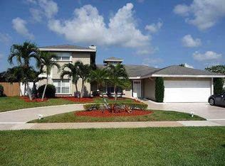 17703 Raintree Ter, Boca Raton, FL 33487