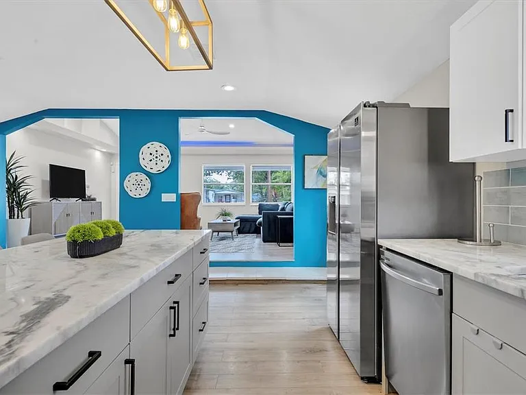 4110 Iola Dr — Photo 17