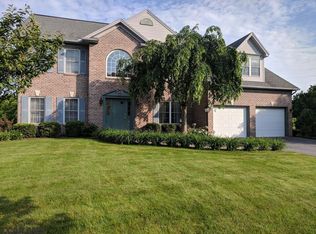 62 Greenmeadow Ln, Port Matilda, PA 16870