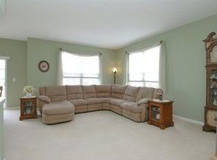 101 Terra Meadow Cir, Volo, IL 60020