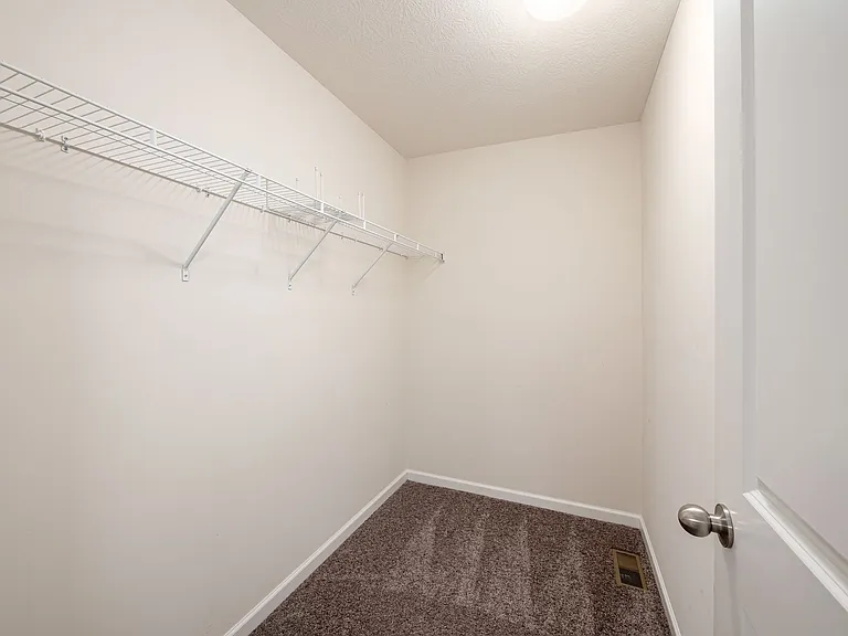2215 Preakness Pl — Photo 35