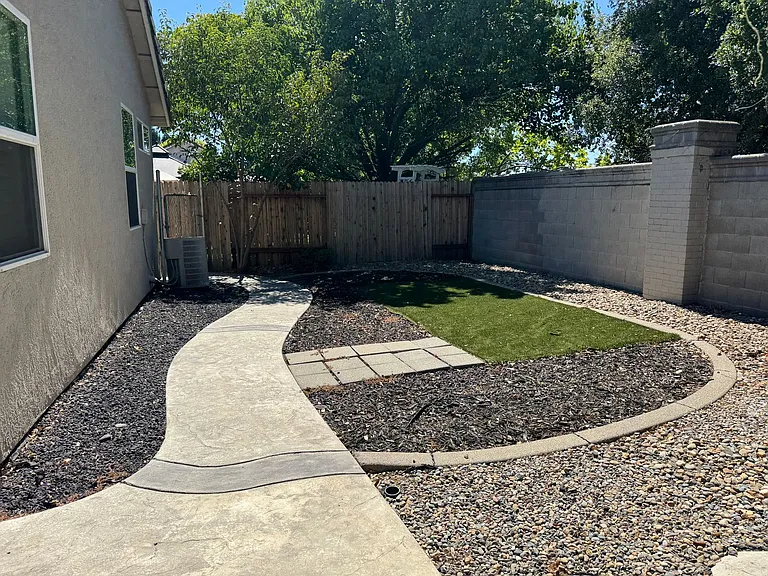 576 Sutherland Ranch Ln — Photo 22