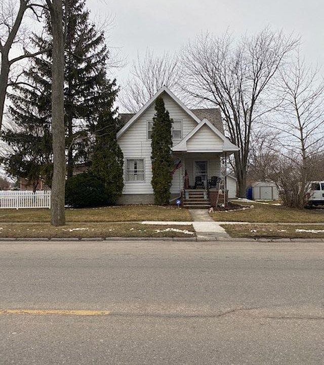 136 S Main St, Pigeon, MI 48755 Zillow
