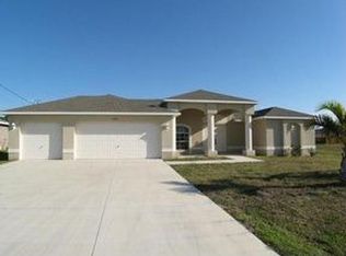 2301 SW 28th Ln, Cape Coral, FL 33914