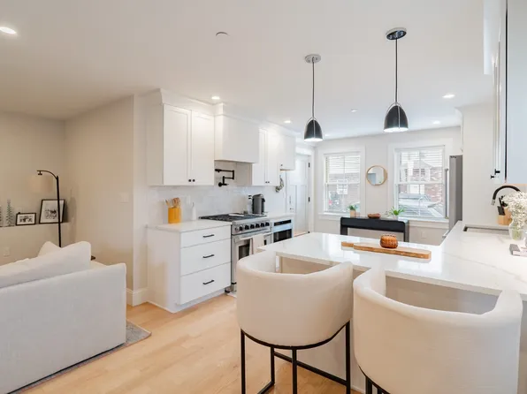 226 Havre St #1, East Boston, MA 02128